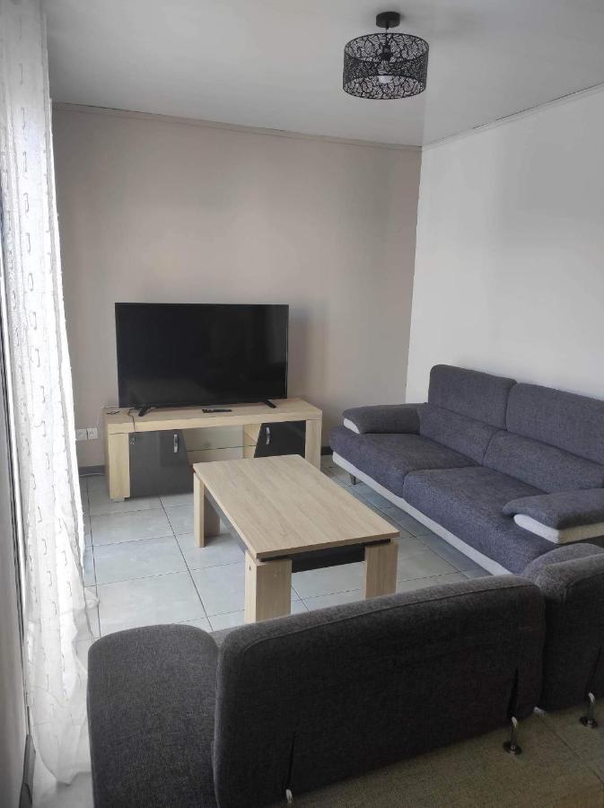 Апартаменты Location Saisonniere Les Bibassiers Ле-Тампон Экстерьер фото